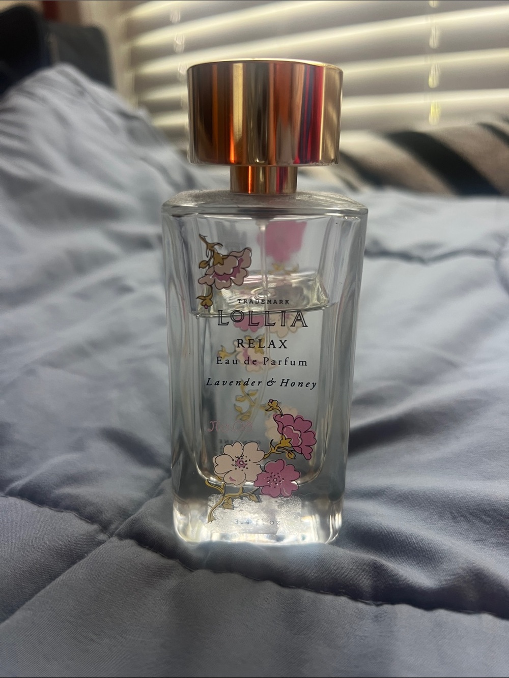 Lillia relax parfum lavender and honey Glass Perfume Bottle with Gold Cap -